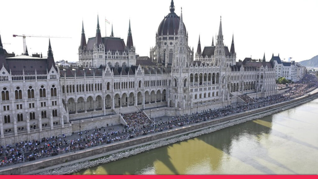 ভাষা না জানলে মিলবে না বাসা! হাঙ্গেরির নতুন আইনে বিপাকে হাজার হাজার প্রবাসী