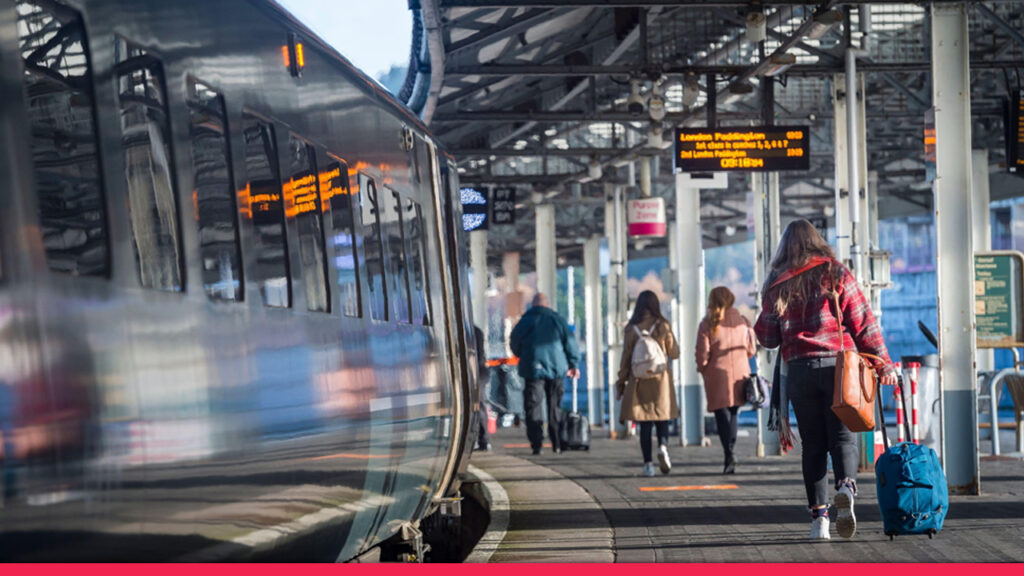 লন্ডন-ব্রাসেলস নয়া সমীকরণ! ইউরোপীয় তরুণদের জন্য ‘জরুরি ব্রেক’ প্রস্তাব
