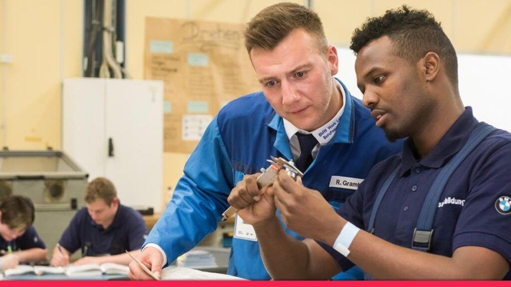 কর্মী নিয়োগে জার্মানির নতুন উদ্যোগ; ৪ লাখ দক্ষ কর্মী খুঁজছে বার্লিন