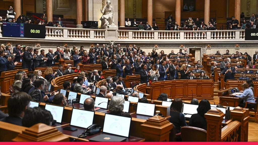 বেতন দণ্ড থেকে মুক্তি চায় ক্যান্সার রোগীরা; পর্তুগালের পার্লামেন্টে ১০০% অসুস্থতা ভাতার প্রস্তাব নাকচ