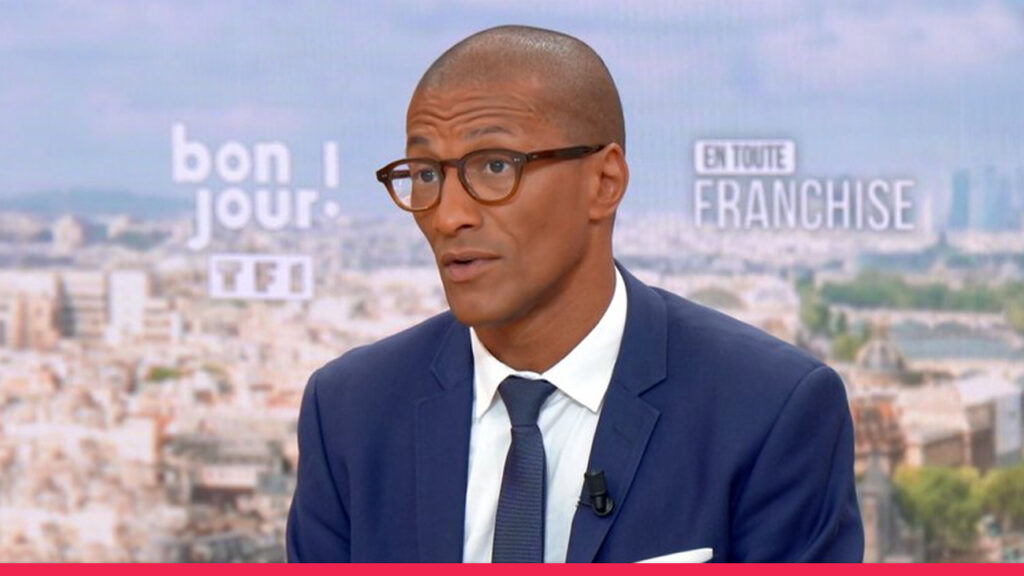 কৃষ্ণাঙ্গ মেয়রের অপমানে উত্তাল ফ্রান্সের রাজপথ; রাস্তায় জনসমুদ্রের ঢল