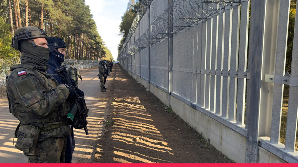 পোল্যান্ডে স্থগিত হলো আশ্রয়ের অধিকার! এক বছরের সীমান্ত নীতিতে আমূল পরিবর্তনের ঘোষণা