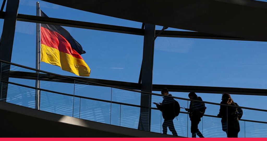 স্থবির অর্থনীতি ও আকাশচুম্বী বাড়ি ভাড়া; নিজ দেশেই স্বাবলম্বী হতে হিমশিম খাচ্ছেন জার্মান তরুণরা